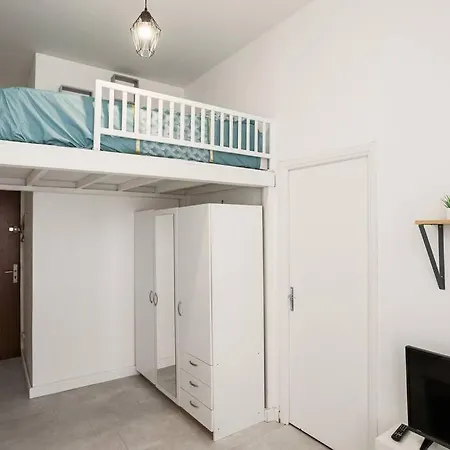 Apartment Cosy Studio Center - 10min Beach - 2min Train